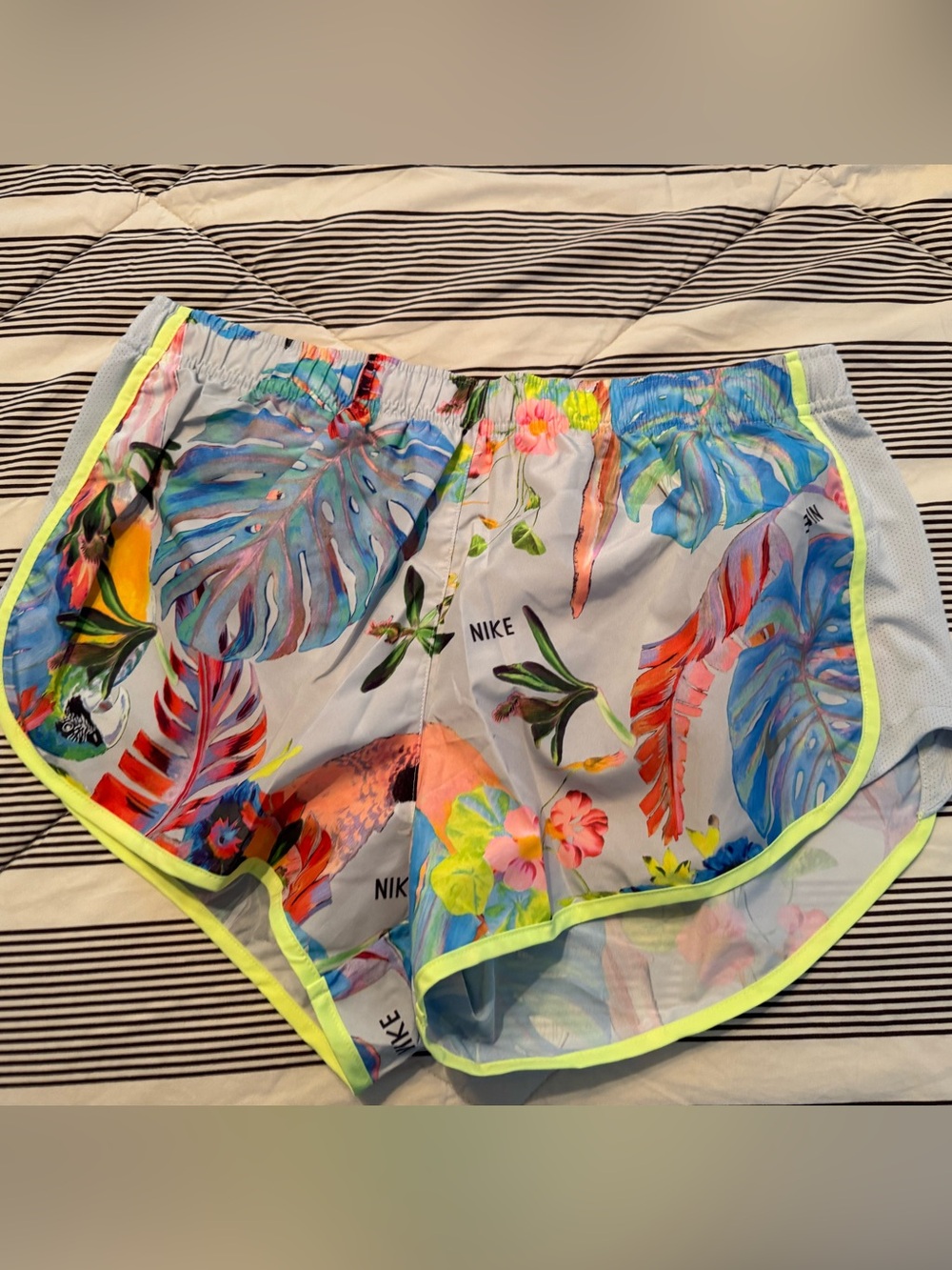 Nike Women’s Light Blue Tropical Floral Athletic Shorts with Neon Trim